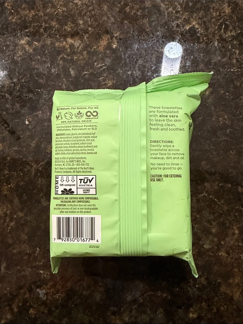 Burt's Bees Soothing 3-in-1 Facial Towelettes - 30 towelettes - New